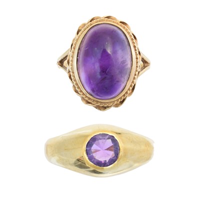 Lot 231 - Two 9ct gold amethyst single stone rings