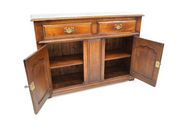 Lot 248 - 20th-century oak side cabinet
