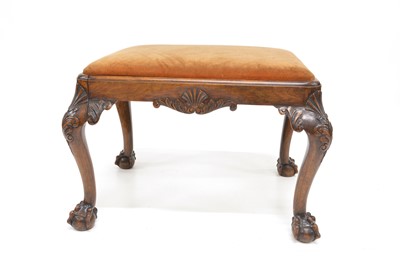 Lot 386 - 20th-century copy of a George II stool