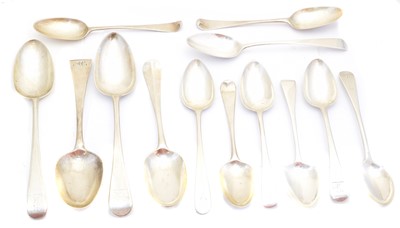 Lot 135 - A selection of Georgian and later spoons