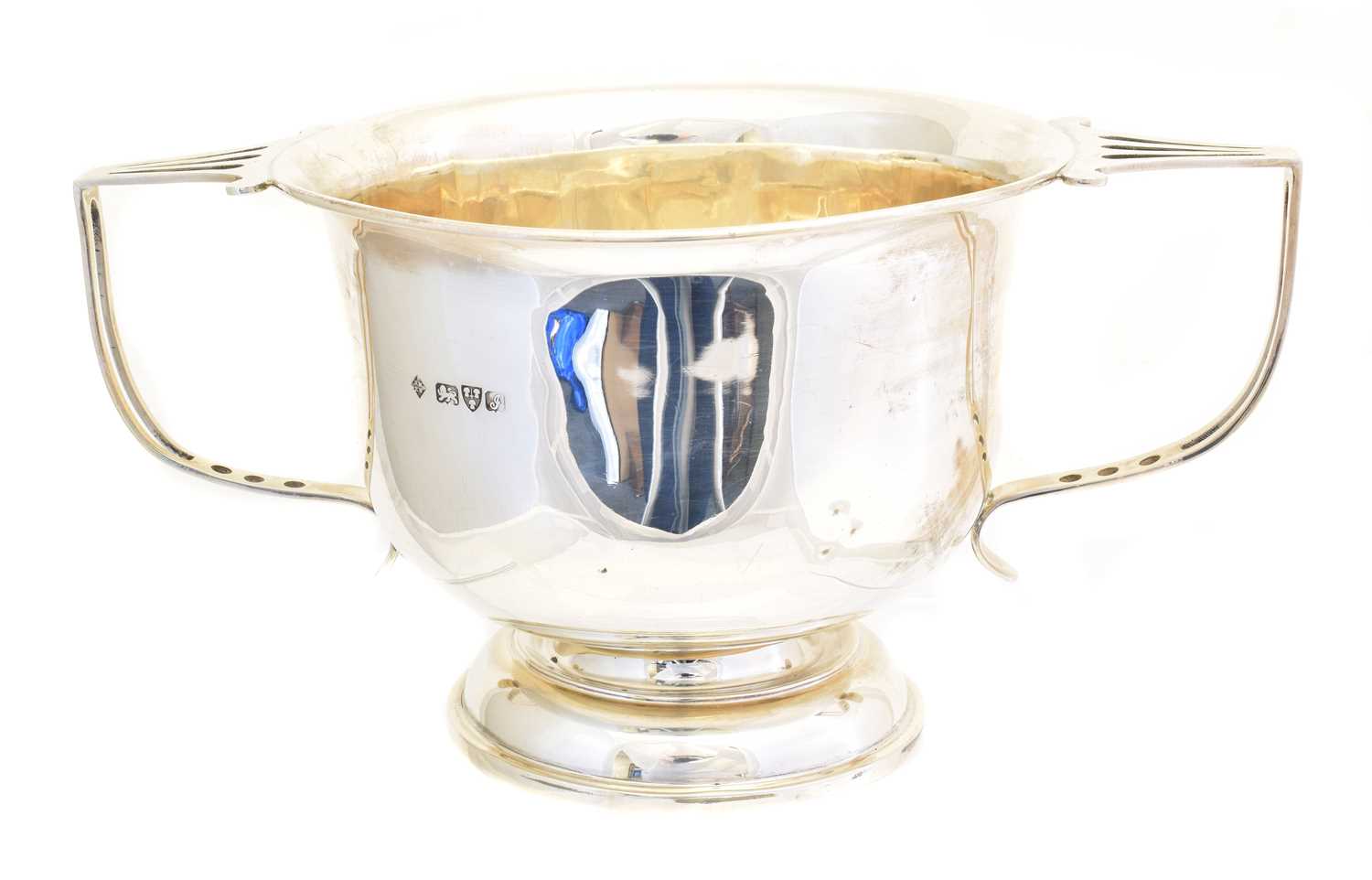 Lot 206 - An Edward VII silver twin handled cup