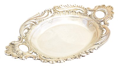 Lot 150 - A Victorian silver dish