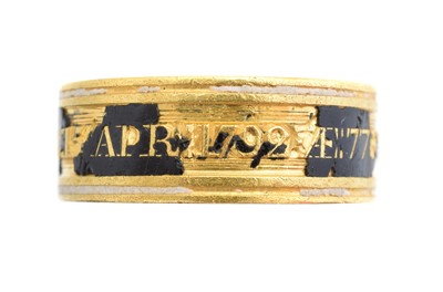 Lot 239 - A George III mourning ring