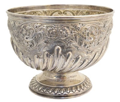 Lot 151 - A Victorian silver rose bowl