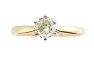 Lot 195 - An 18ct gold diamond single stone ring