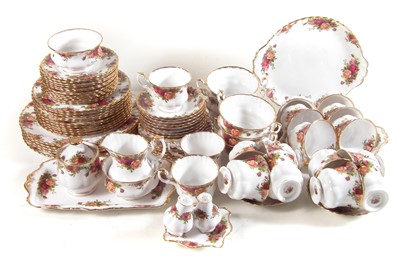 Lot 232 - Royal Albert Old Country Roses service