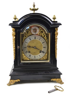 Lot 317 - Late 19th-century bracket clock