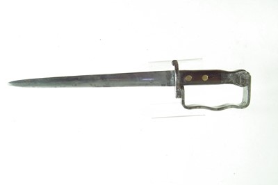 Lot 209 - WWI fighting knife