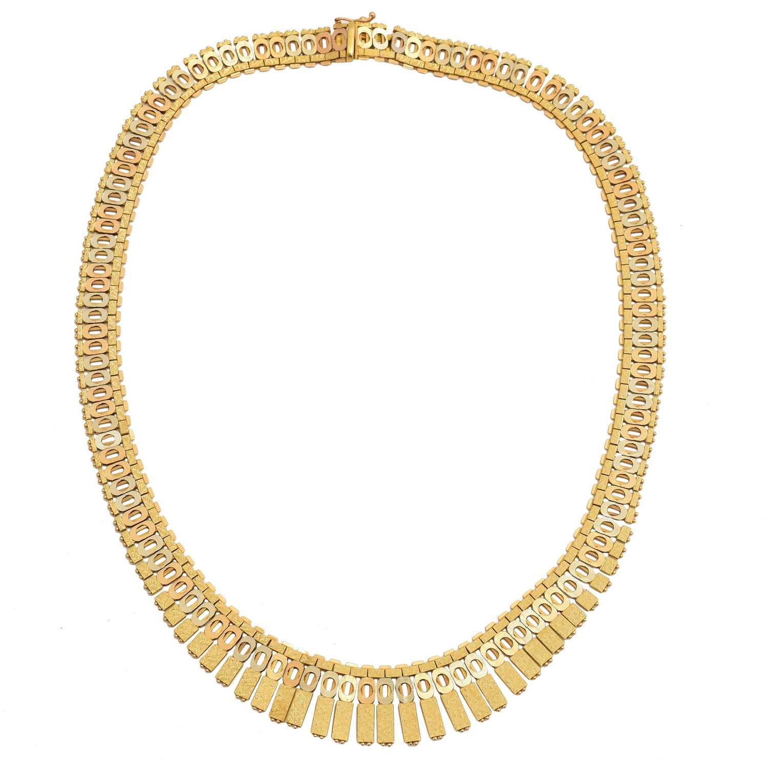 Lot 72 - An 18ct gold necklace
