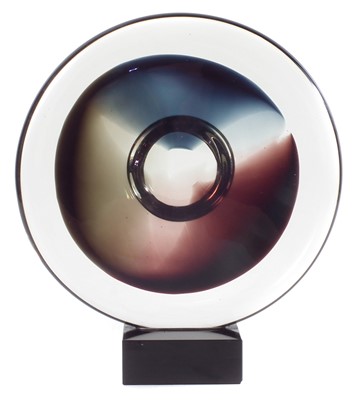 Lot 148 - Murano glass 'eye' form