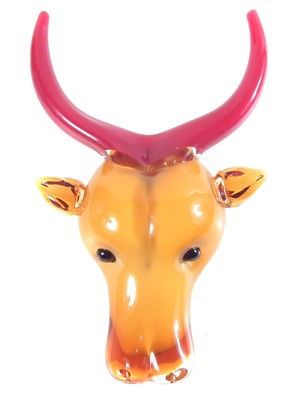 Lot 147 - Murano bull's head