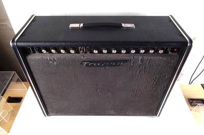 Lot 6 - Traynor guitar amplifier