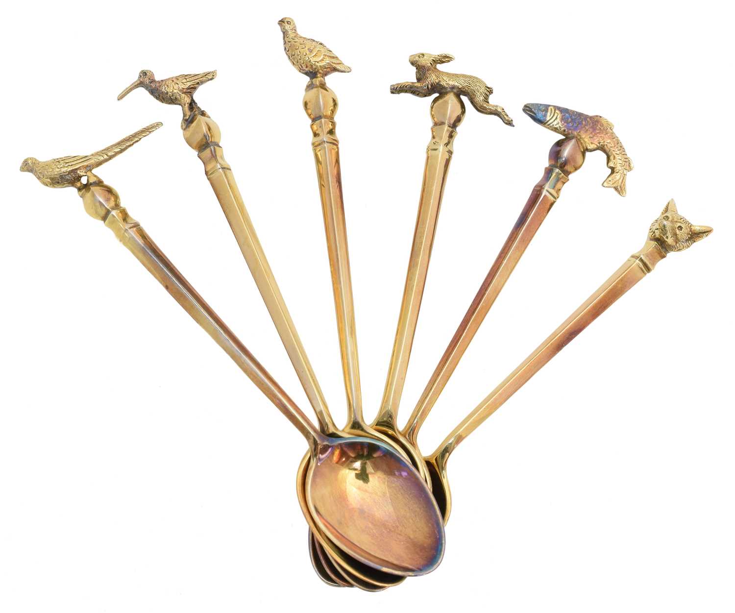 Lot 122 - A cased set of Elizabeth II silver gilt spoons