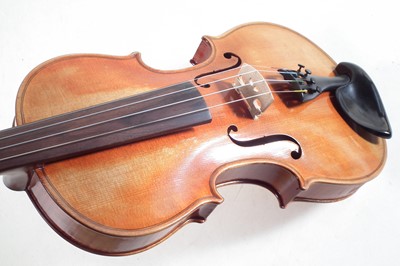 Lot 14 - German violin