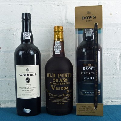 Lot 29 - 3 Bottles Mixed Lot Fine Tawny, Crusted and Single Quinta Vintage Port