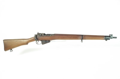 Lot 122 - Deactivated Lee Enfield No.4 .303 bolt action rifle
