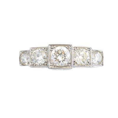 Lot 85 - A diamond five stone ring