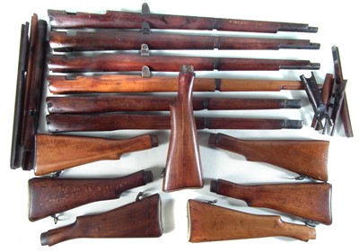 Lot 366 - Collection of Lee Enfield rifle woodwork
