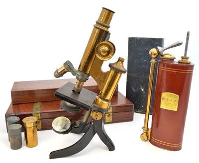 Lot 199 - Group of Scientific Items