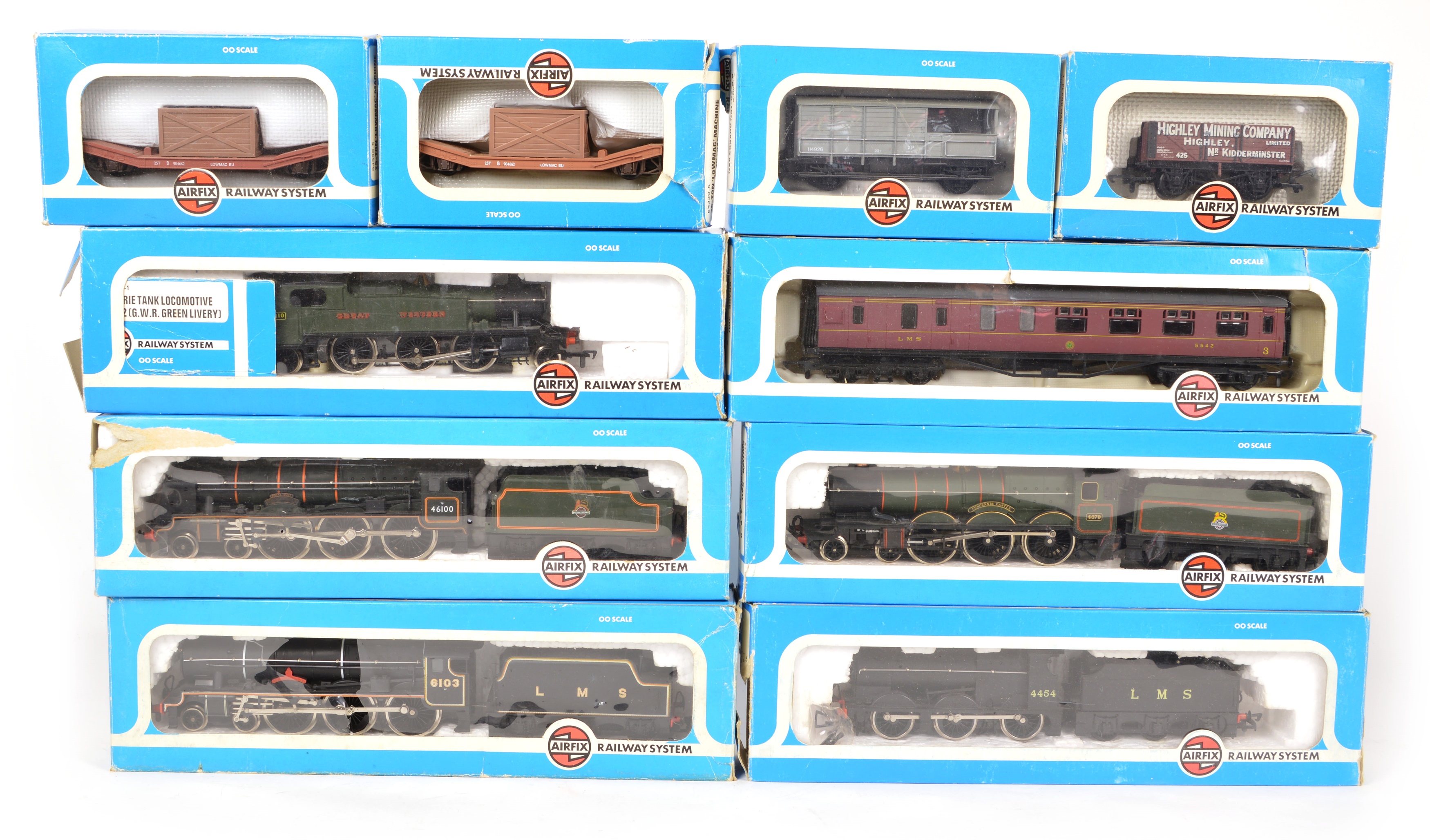 Lot 25 Airfix OO gauge rolling stock