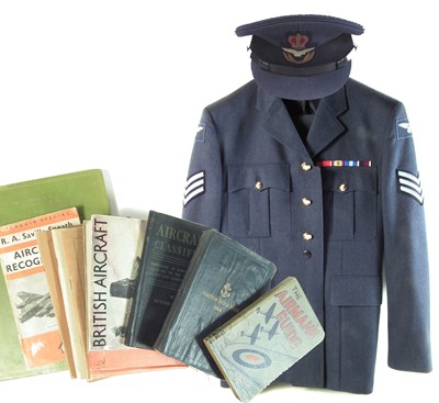Lot 460 - RAF uniform and WWII Aircraft books