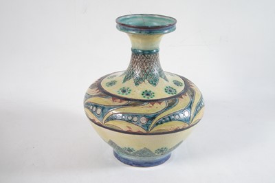 Lot 134 - Della Robbia vase