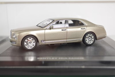 Lot 47 - Four Minichamps 1:43 Scale Bentley Models
