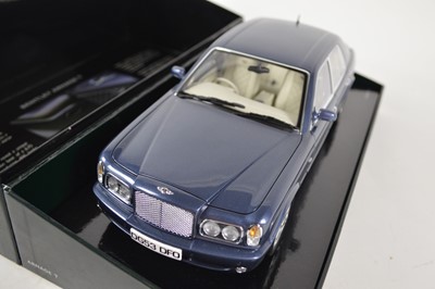 Lot 42 - Minichamps 1:18 scale model of a Bentley Arnage T Meteor