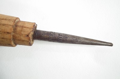 Lot 278 - Set of five Lee Enfield armour's thread chasers