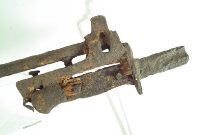 Lot 496 - WWI relic Lee Enfield SMLE rifle