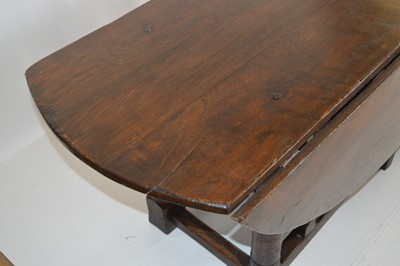 Lot 273 - 20th-century oak wake table of 18th-century design