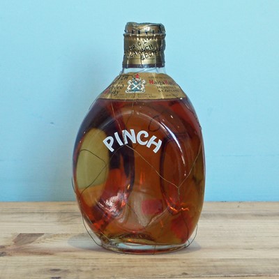 Lot 36 - 1 x 4/5 pint Bottle Rare 1950’s bottling at 86.8°proof Haig “PINCH” Scotch Whisky