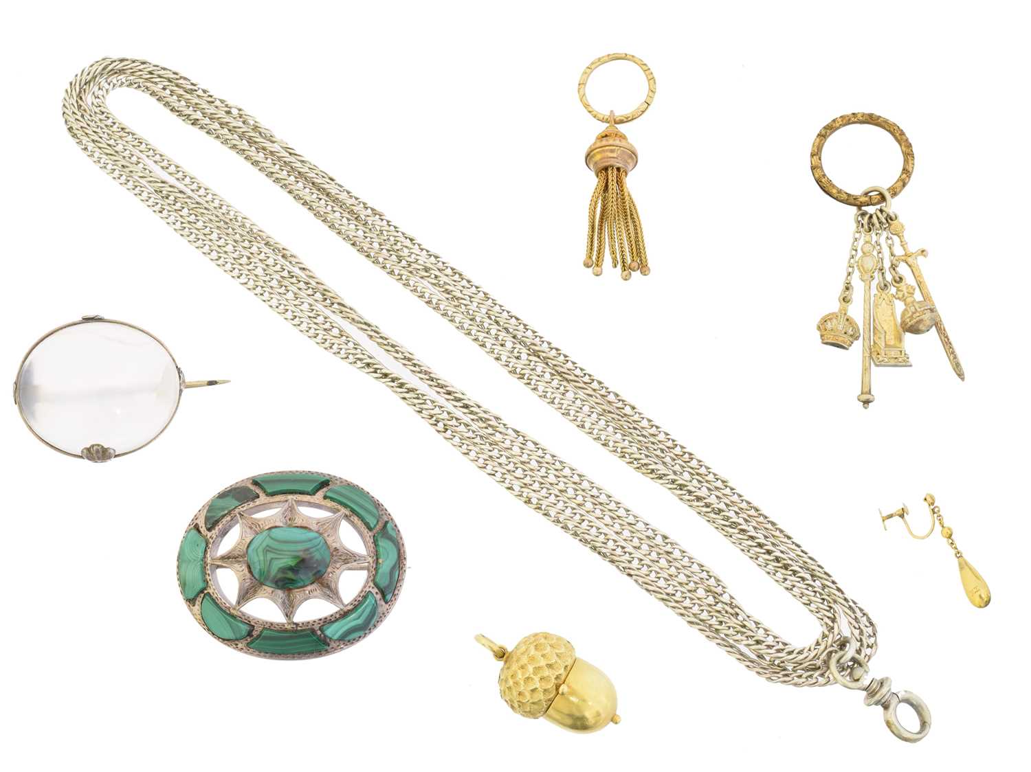 Lot 39 - A selection of jewellery