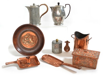 Lot 138 - Assorted Copper and Pewter Items