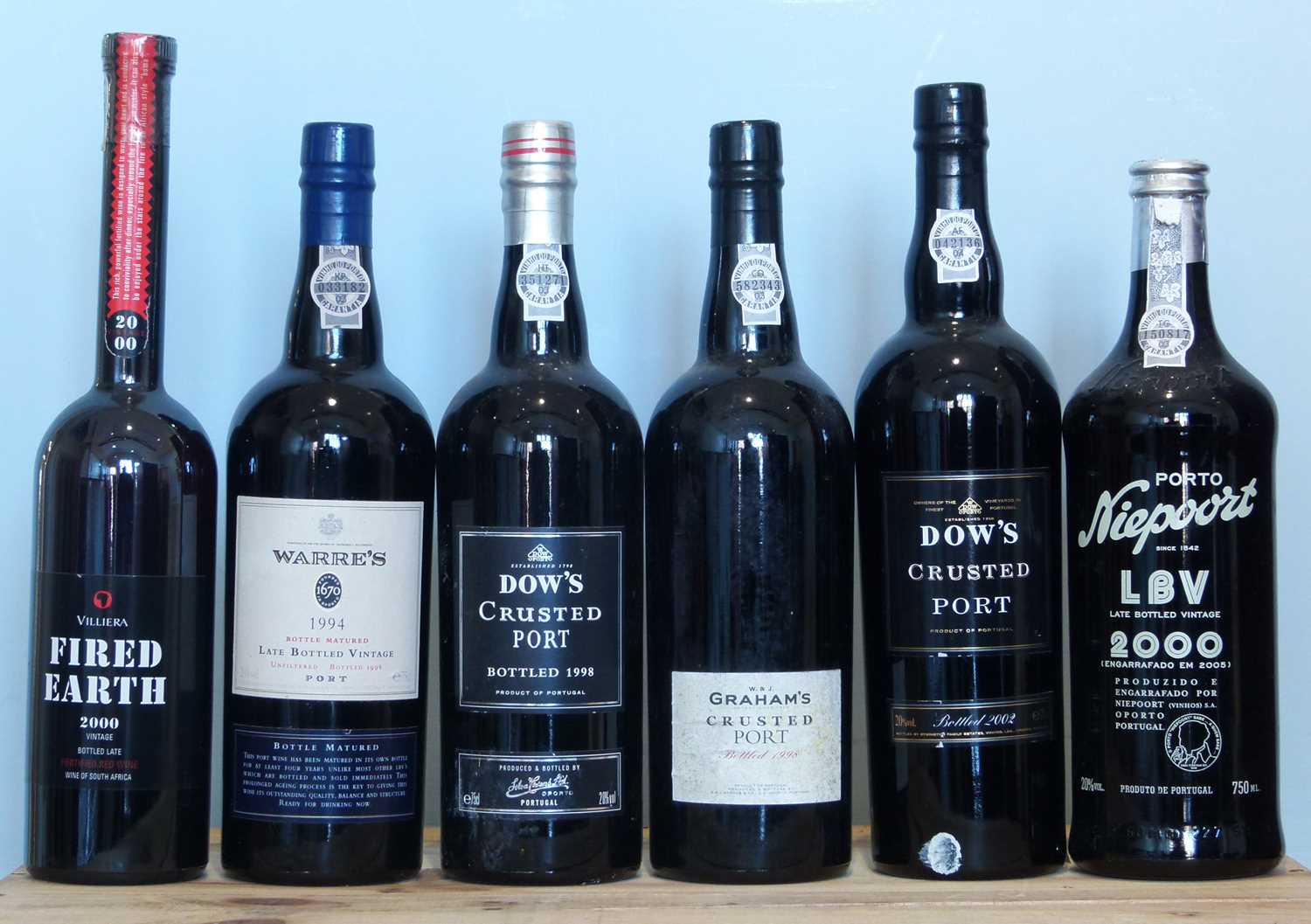 Lot 18 - 6 Bottles Mixed Lot of fine Port including ‘Crusted’ and Fortified Red Wine