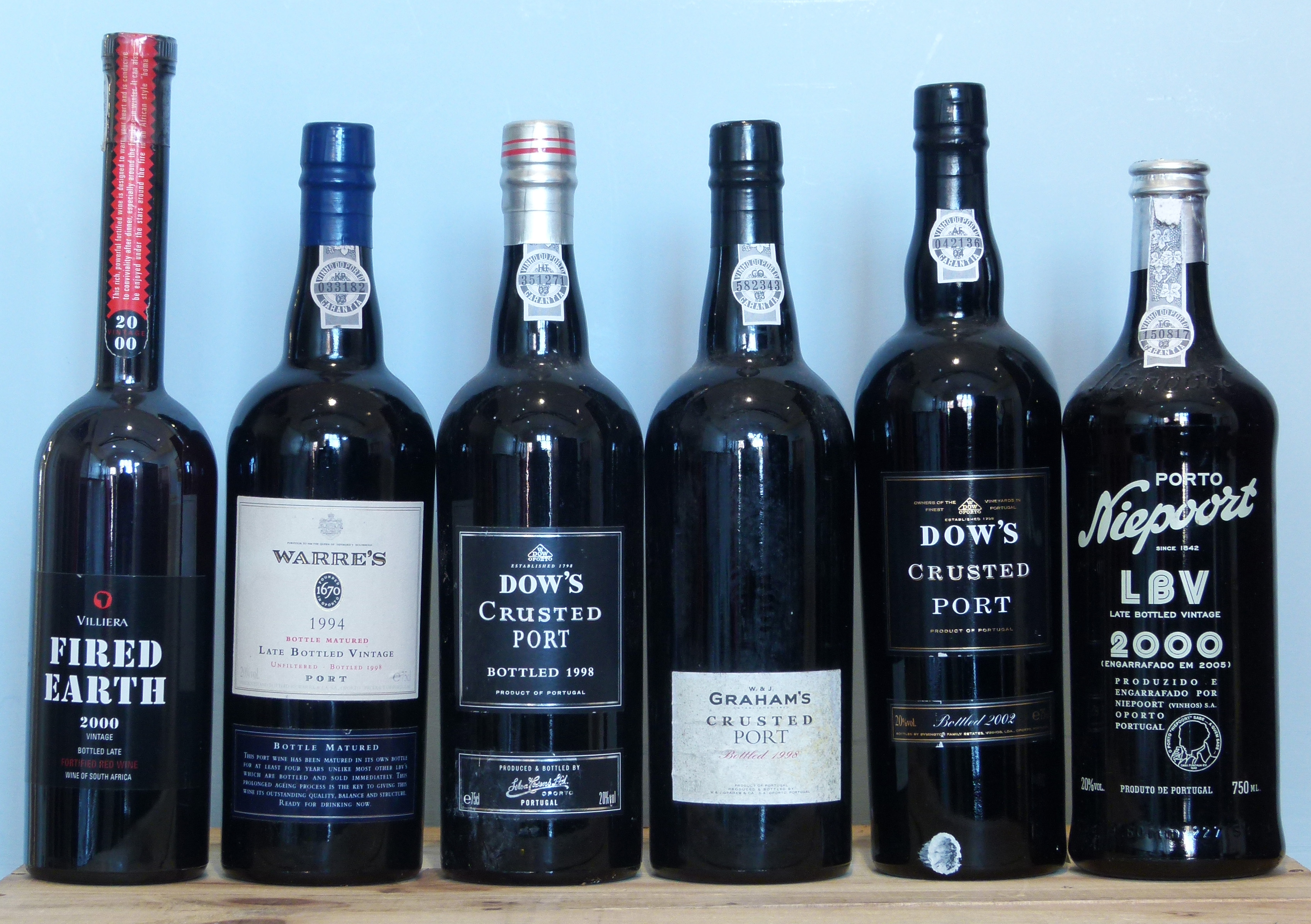 Lot 18 - 6 Bottles Mixed Lot of fine Port including