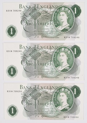 Lot 64 - Nine Bank of England consecutive One Pound banknotes, J.S. Fforde, UNC.
