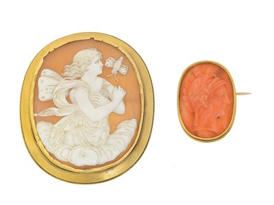 Lot 21 - Two cameo brooches