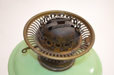 Lot 333 - A Victorian oil lamp