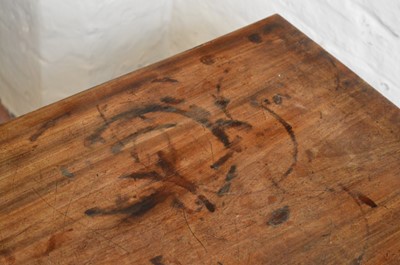 Lot 260 - Mid 19th century mahogany sofa table