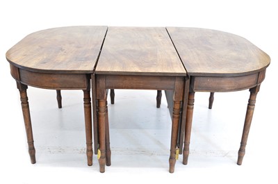 Lot 276 - George III mahogany "D" end dining table