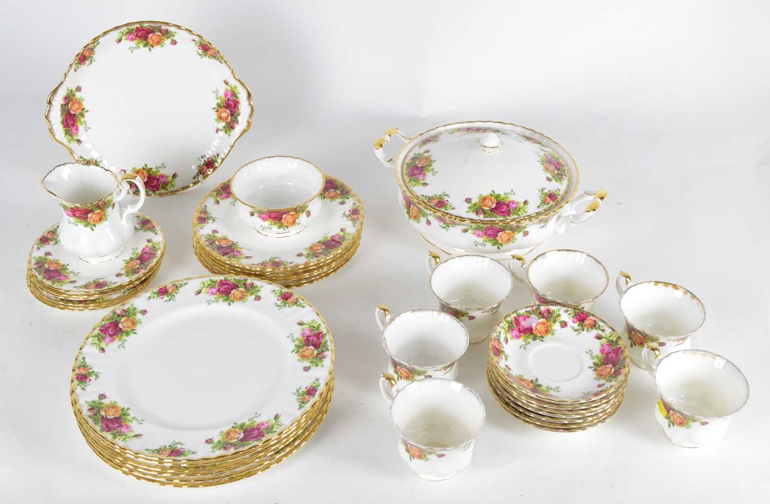 Lot 77 - Royal Albert Old Country Rose Dinner Service