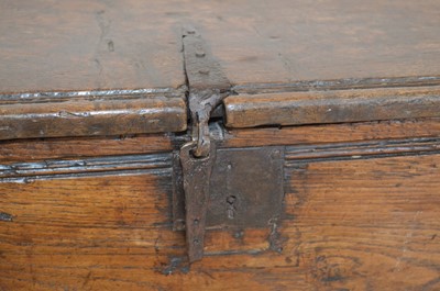 Lot 421 - Early 18th-century oak six plank chest