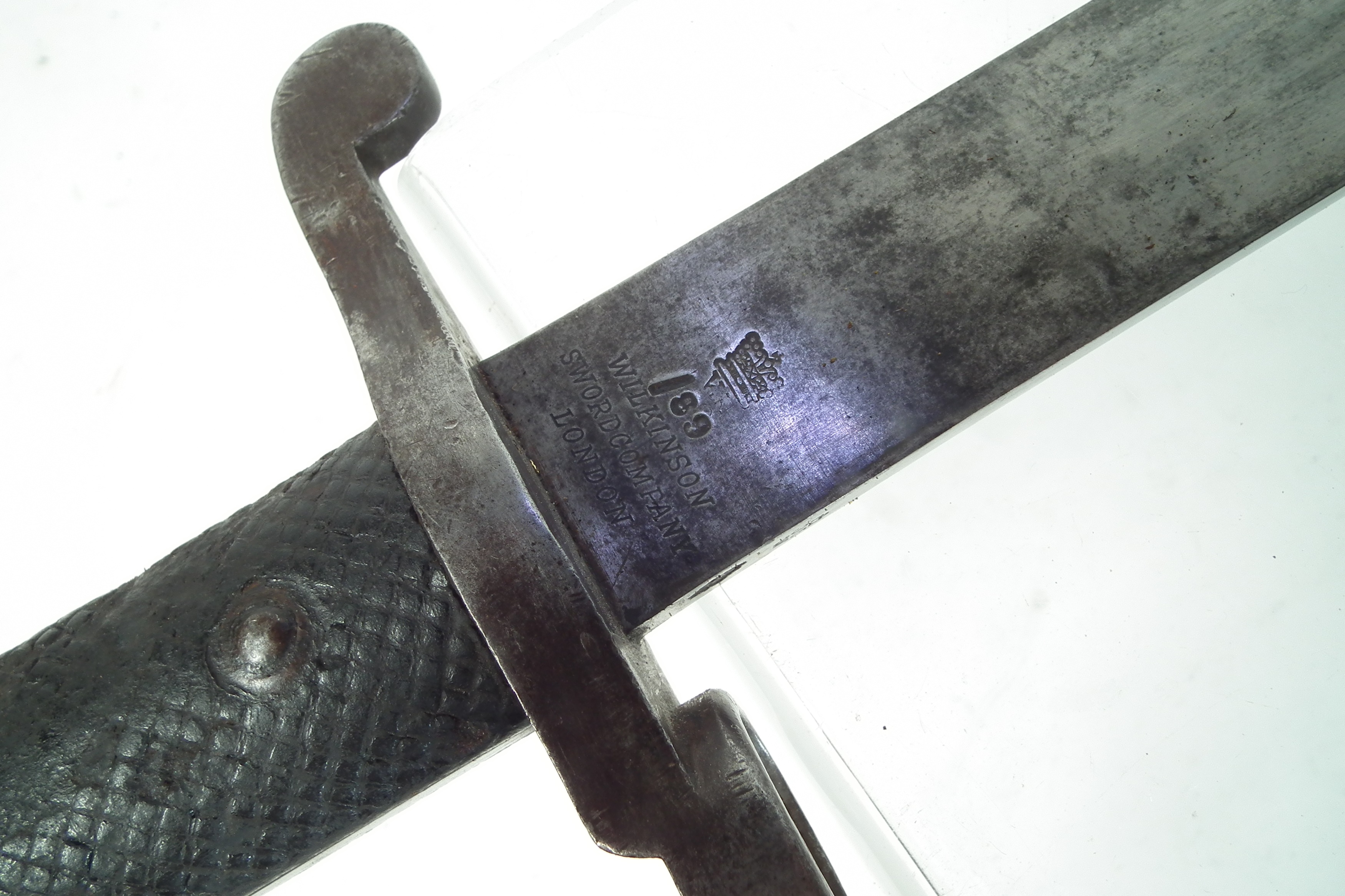 Lot 109 Martini Henry pattern 1860 yataghan sword