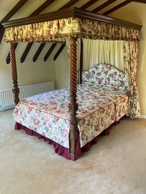 Lot 441 - Mid-20th-century mahogany framed four-poster bed
