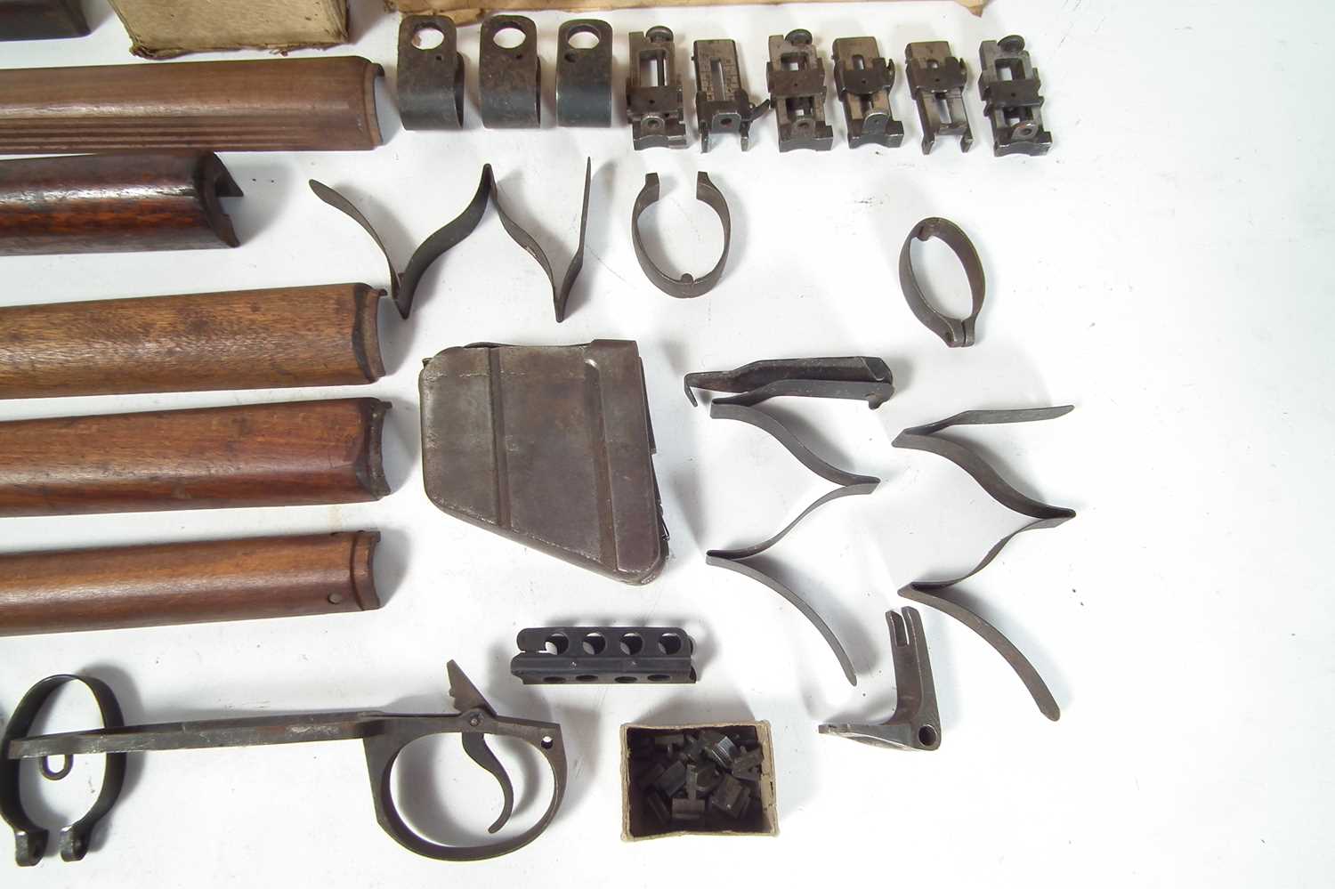 Lot 605 Collection of Lee Enfield rifle parts