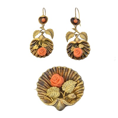 Lot 25 - A coral suite of jewellery