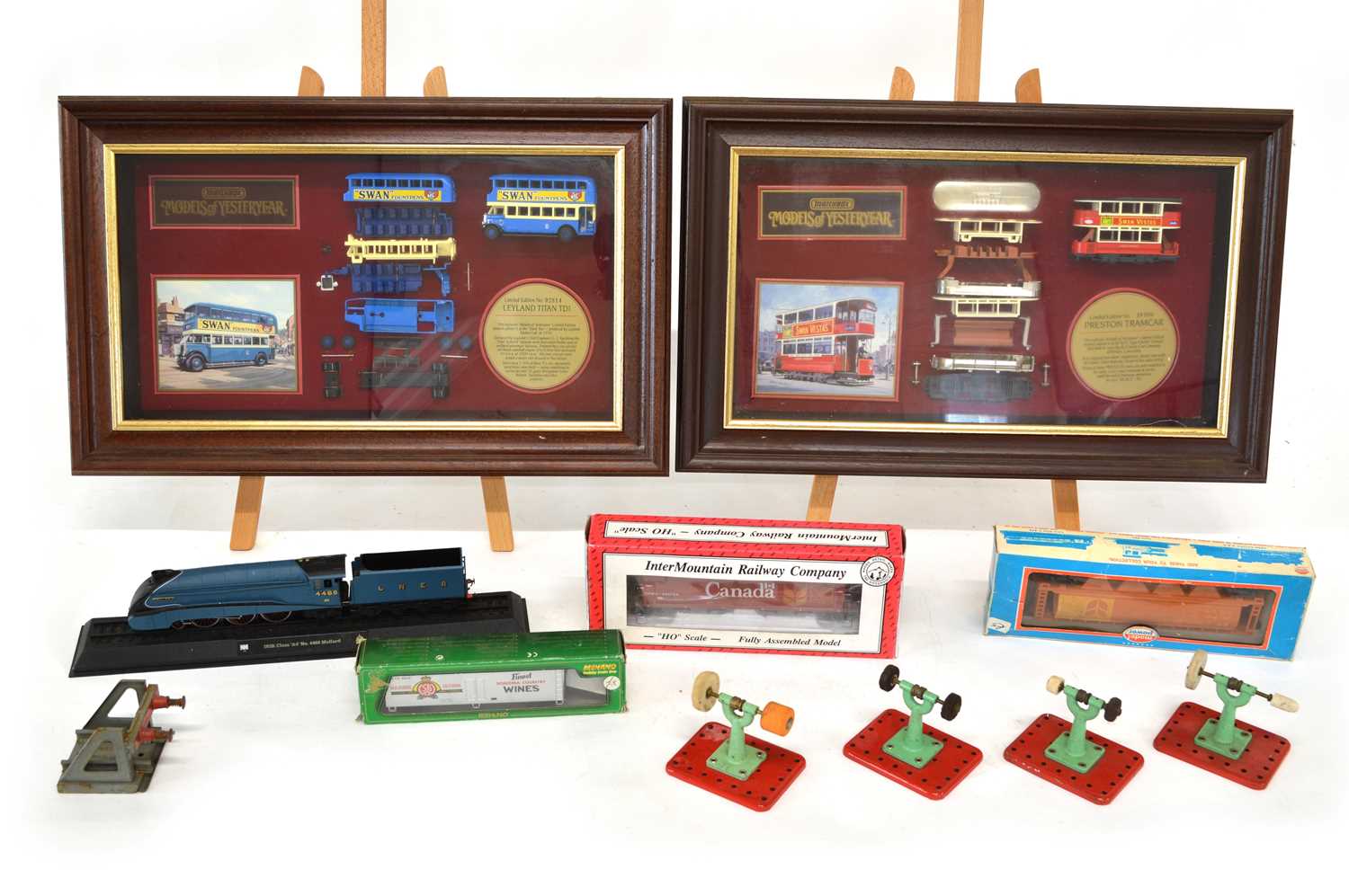 Lot 29 - Collection of Models, Rolling Stock and Mamod Grinders