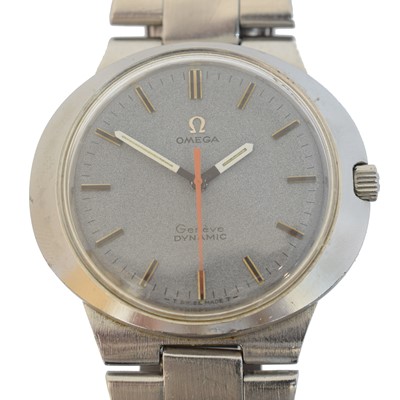 Lot 130 - An Omega Geneve Dynamic wristwatch