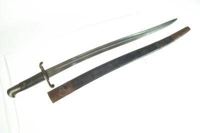 Lot 89 - 1853 pattern artillery sword bayonet and scabbard